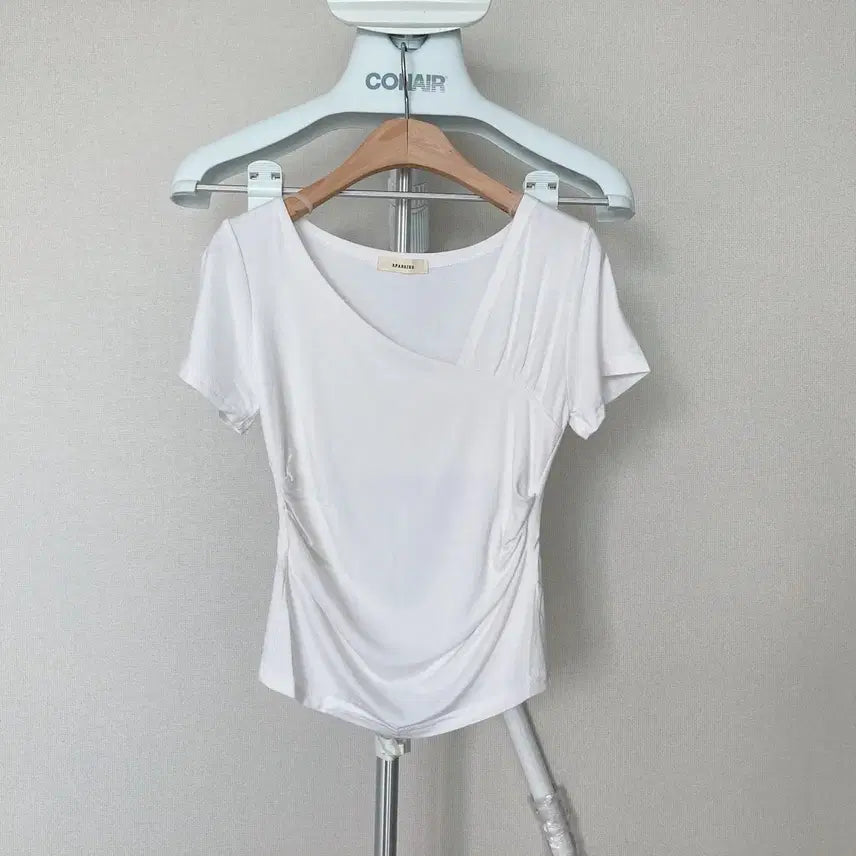 [SOLD OUT] 프로스트제이 화이트 셔링티(새상품)