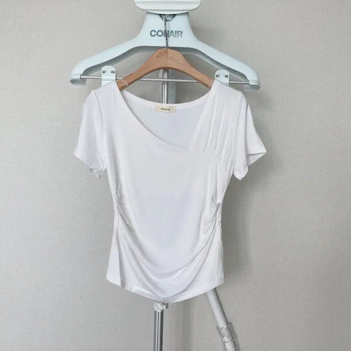 [SOLD OUT] 프로스트제이 화이트 셔링티(새상품)
