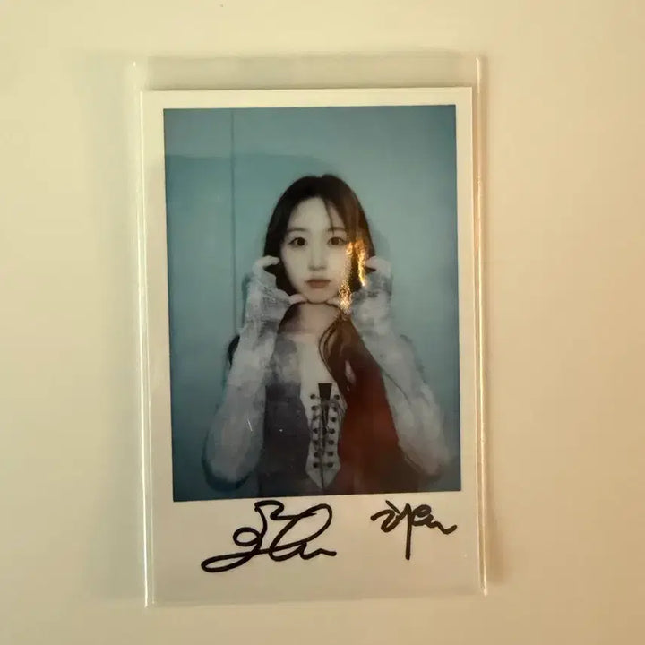 [BUNJANG] NMIXX Haewon Fe3O4: Forward Jamsil Pop-up Lucky Draw Photocard / 엔믹스 해원 Fe3O4: forward 잠실 팝업 럭키드로우 포토카드