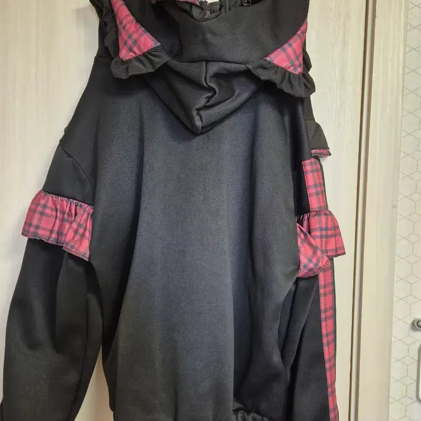 [BUNJANG] Red Check Frill Subculture Hoodie Zip-Up with Leg Warmers / 세일 5.0) 레드 체크 프릴 서브컬쳐 후드 집업 팝니당