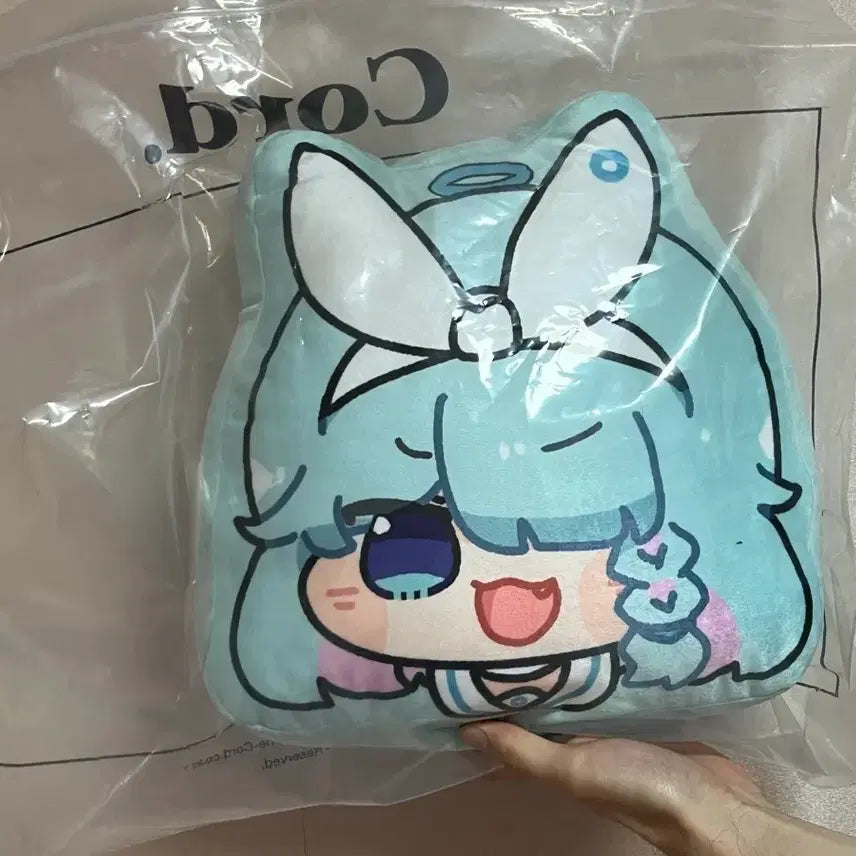 [BUNJANG] Blue Archive Arona Cushion (Sealed) / 블루아카이브 낡은창고 아로나 쿠션 미개봉