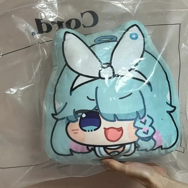 [BUNJANG] Blue Archive Arona Cushion (Sealed) / 블루아카이브 낡은창고 아로나 쿠션 미개봉