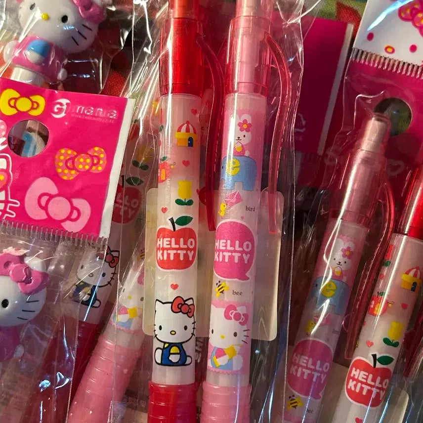 [BUNJANG] Classic Hello Kitty Stationery Lucky Box / 수수료X) 고전키티 고전문구 랜박 5만원