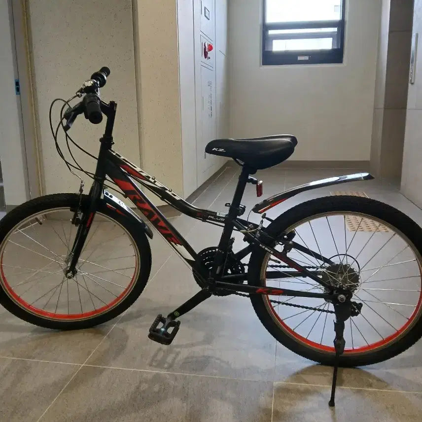 [BUNJANG] K2 Bike "MTV K2" Mountain Bike - Black/Red / "MTV K2 블랙레드, 실사용 2회, 상태 최상, 거의 새상품"세일