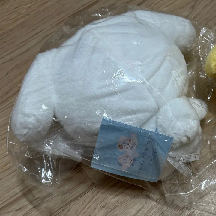 [BUNJANG] Cinnamoroll x Chiikawa Hachware Plush / 시나모롤X치이카와 하치와레 누이 판매
