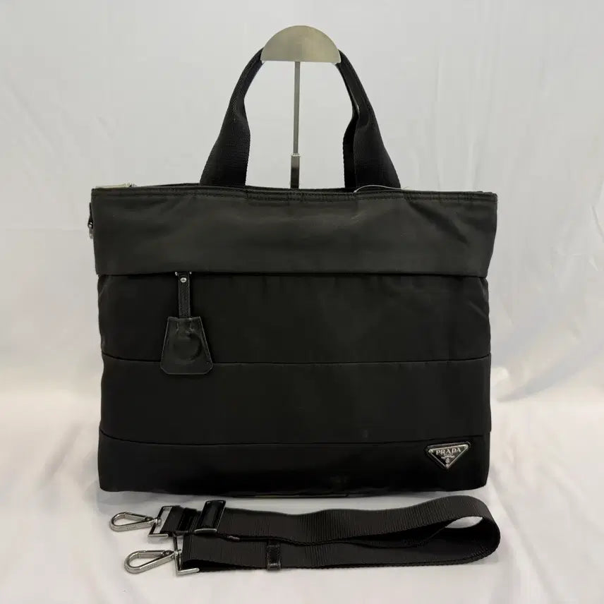 [BUNJANG] Prada Pocono Nylon Triangle Logo Messenger Bag Black / 프라다 삼각로고 포코노 블랙 나일론 메신져백