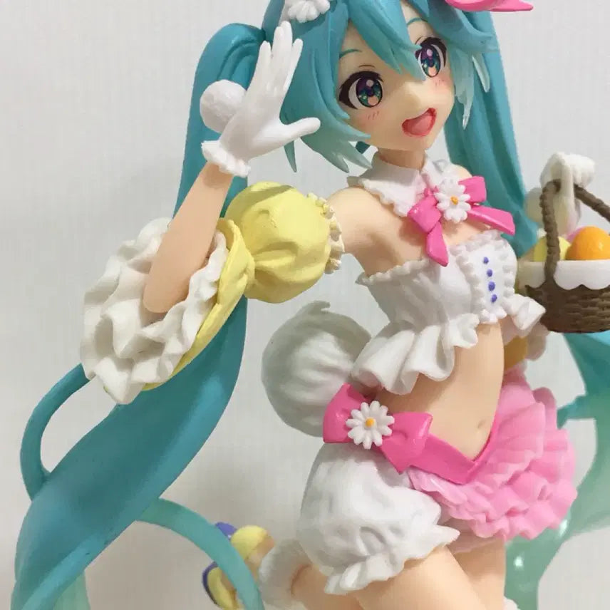 [BUNJANG] Hatsune Miku 2nd Season Spring Easter Bunny Figure / 미쿠 두번째 봄 이스터 버니 피규어 타이토 미소녀