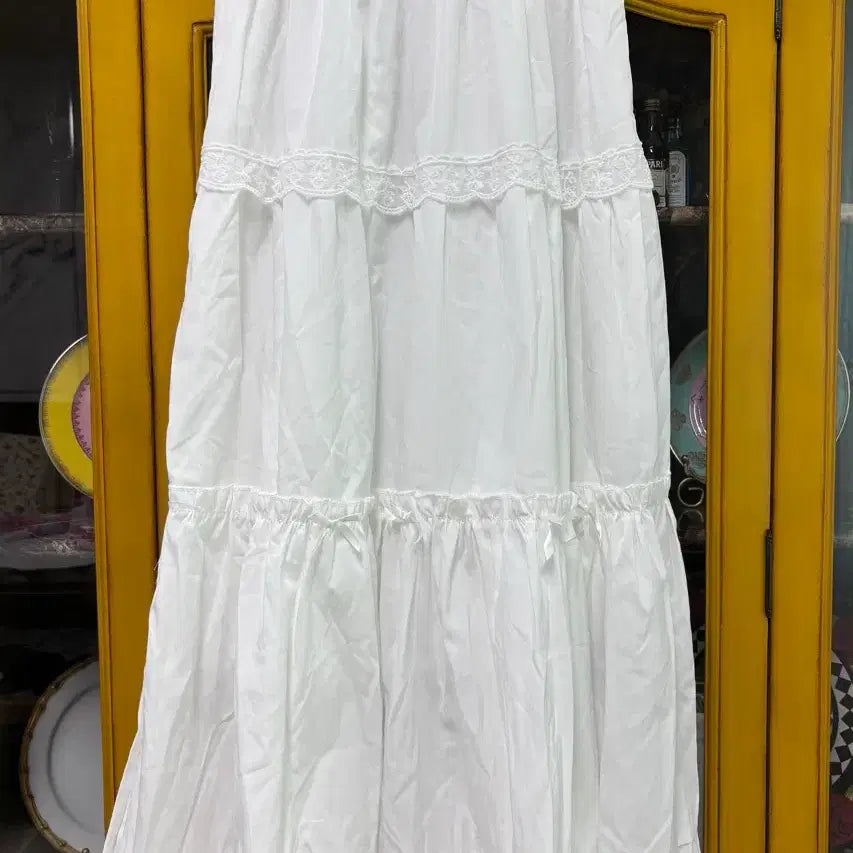 [BUNJANG] White Lace Flare Long Skirt with Ribbon / 새상품) 화이트 레이스 플레어 롱스커트 밴딩 치마 리본