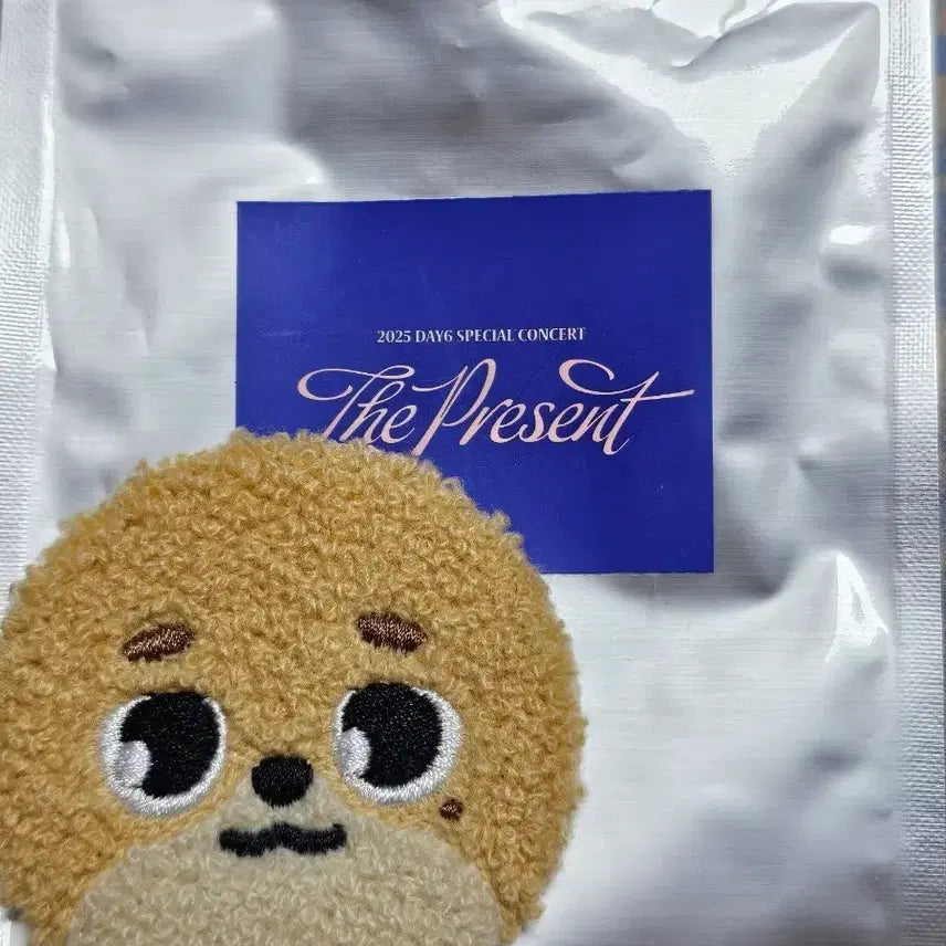 [BUNJANG] Denimals Secret Bookle Can Badge / 데니멀즈 시크릿 부클 캔 뱃지
