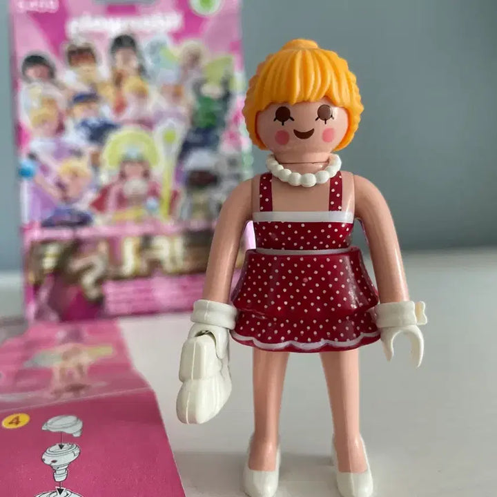 [BUNJANG] Playmobil Miffy 6 Dotted Dress Woman (Used) / 중고 플레이모빌 미피 6 도트옷 여인