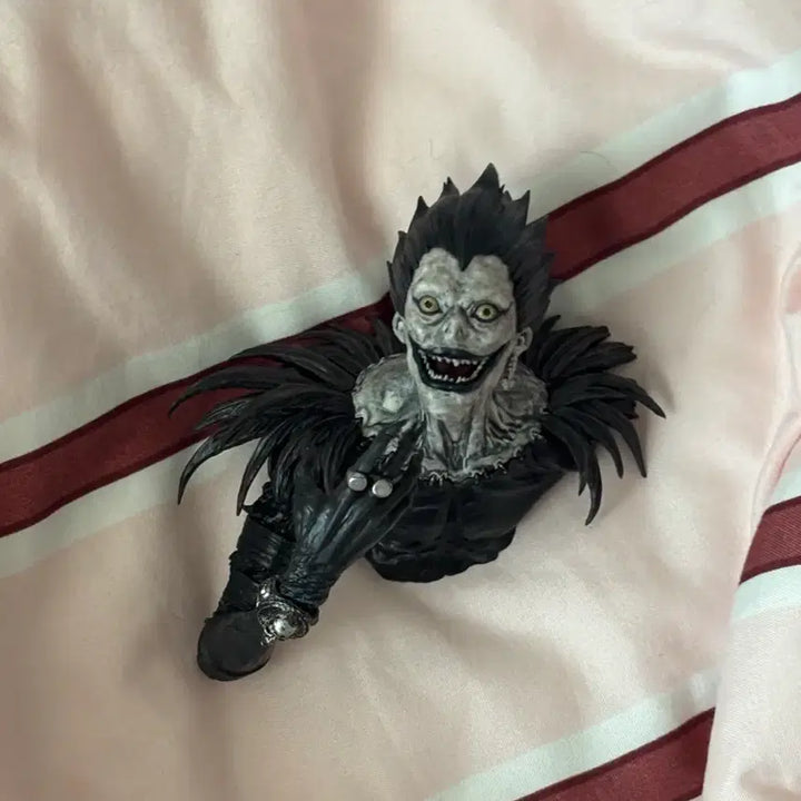 [BUNJANG] Death Note Ichiban Kuji Ryuk Magnet (Opened) / 데스노트 이치방쿠지 제일복권 D상 류크 마그넷 개봉 판매