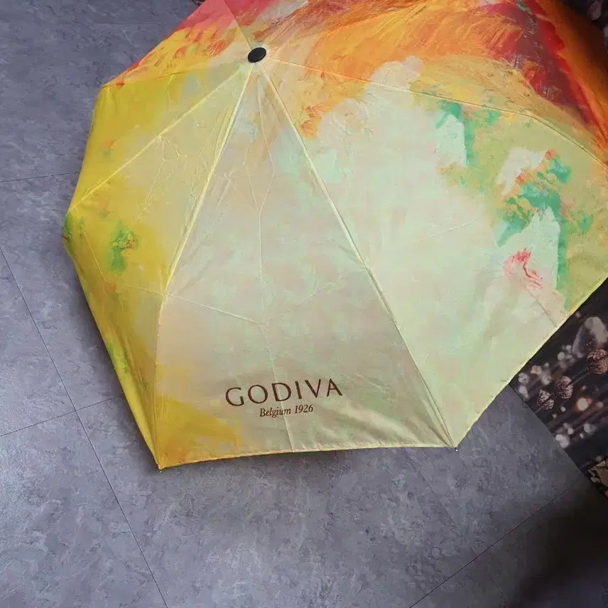 [BUNJANG] Godiva 1926 Belgian Pattern Folding Umbrella/Parasol / 명품 고디바   벨기에 1926 패턴 우산,양산