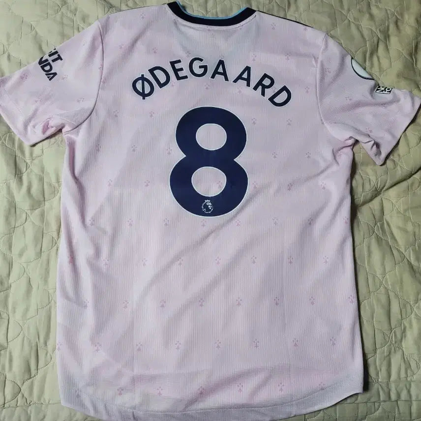 [BUNJANG] Adidas Arsenal FC 22-23 Season Third Pink Authentic Odegaard Jersey / 아디다스 아스날 FC 22-23 시즌 써드 핑크 어센틱 외데고르 유니폼