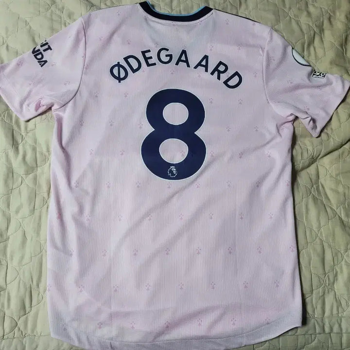 [BUNJANG] Adidas Arsenal FC 22-23 Season Third Pink Authentic Odegaard Jersey / 아디다스 아스날 FC 22-23 시즌 써드 핑크 어센틱 외데고르 유니폼