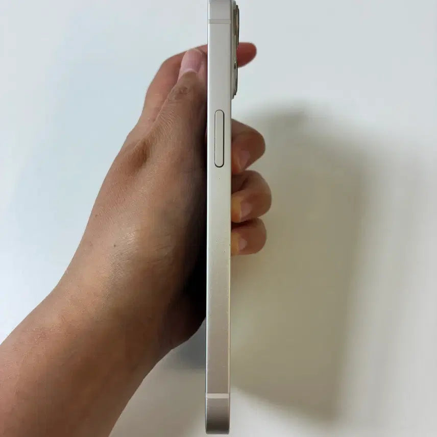 [BUNJANG] Apple iPhone 13 128GB White / 아이폰 13화이트 128G 배터리85% 사용감있는 제품 저렴히 판매합니다