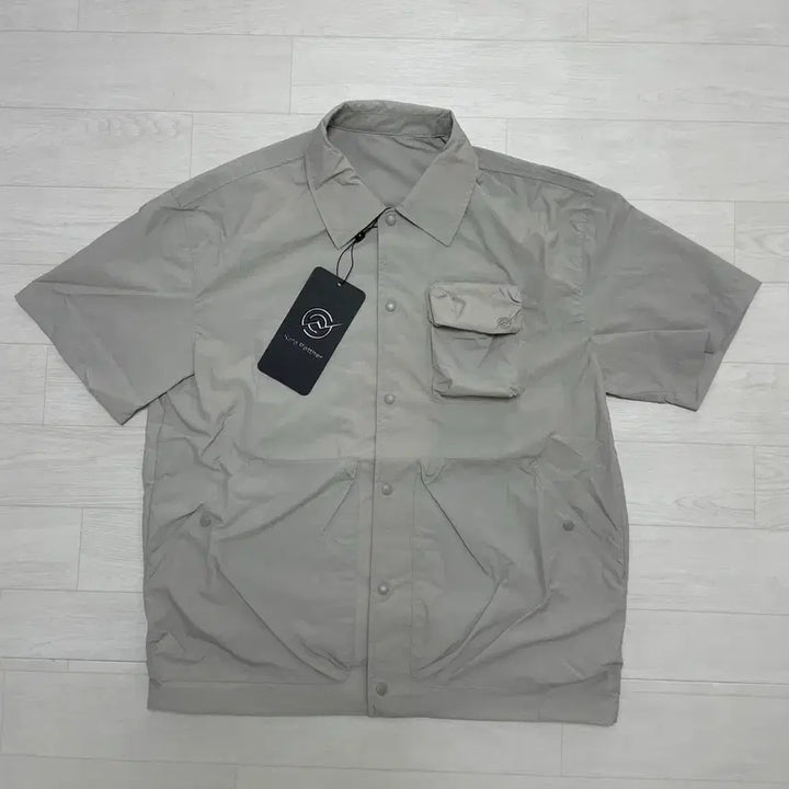[BUNJANG] Kalapatar Nylon Pocket T-Shirt - Medium / 칼라파타르 나일론 포켓 반팔 셔츠 M