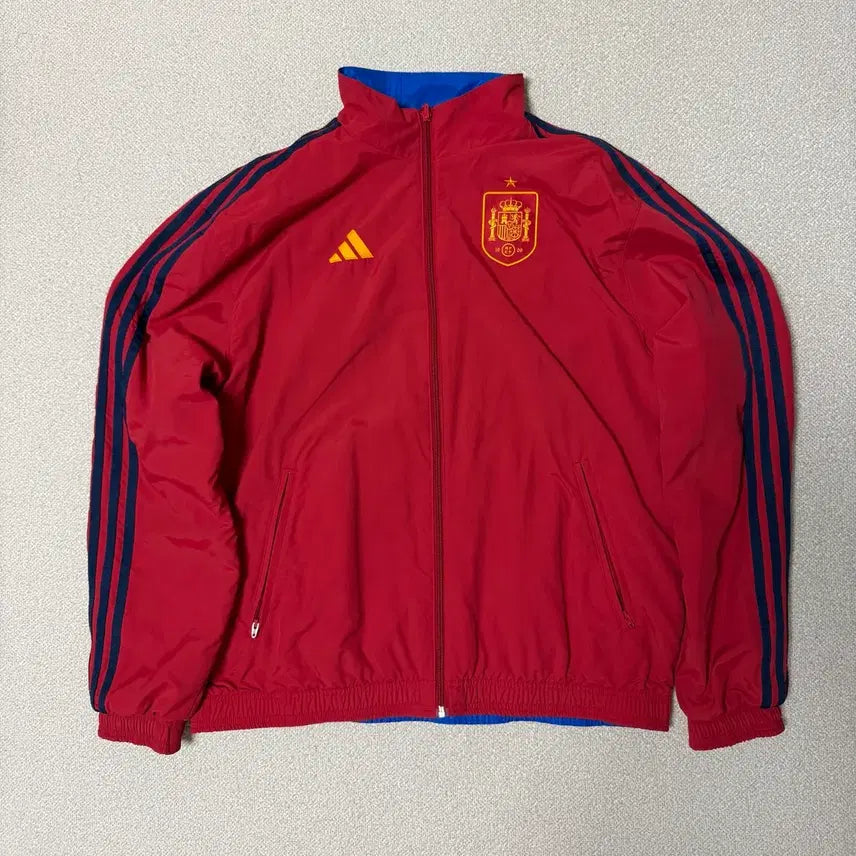 [BUNJANG] Spain National Football Team Reversible Windbreaker / 스페인 국가대표팀 리버시블 윈드브레이커