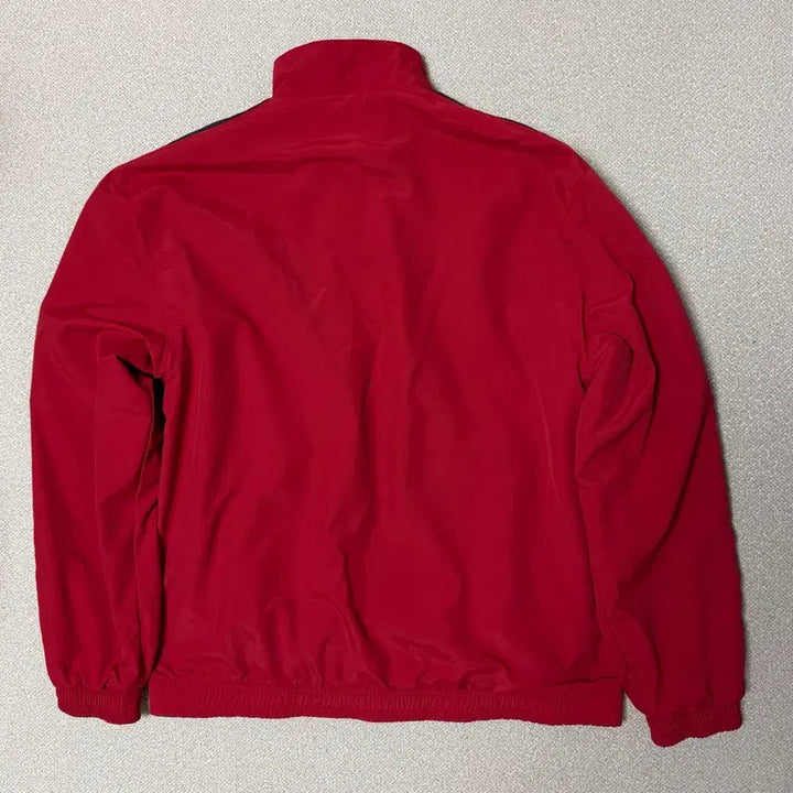 [BUNJANG] Spain National Football Team Reversible Windbreaker / 스페인 국가대표팀 리버시블 윈드브레이커