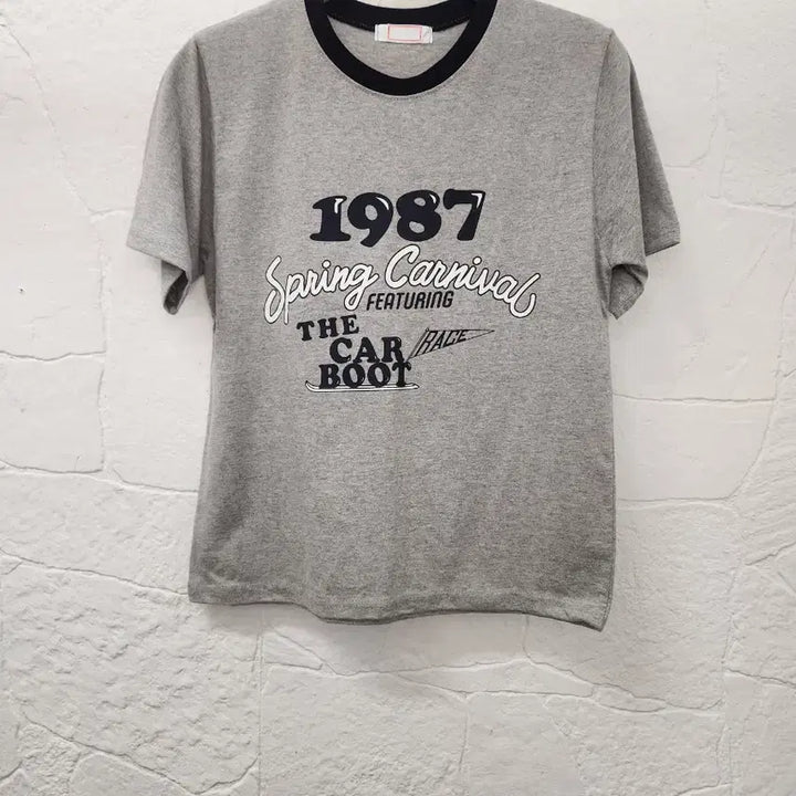 [SOLD OUT] 레터링크롭 반팔티 (새상품)
