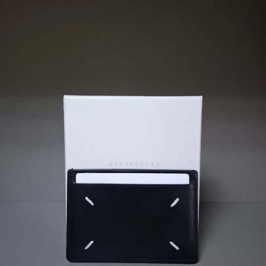 [BUNJANG] Maison Margiela Stitch Card Holder SA1VX0007 P4745 T8013 / 메종 마르지엘라 스티치 카드지갑 SA1VX0007 P4745 T8013