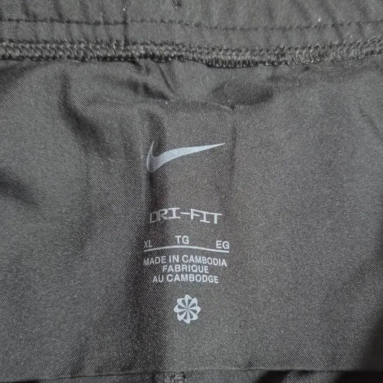 [BUNJANG] Nike Dri-FIT Challenger Woven Running Pants (XL, Black) / (착샷) 나이키 드라이핏 챌린저 우븐 러닝 팬츠