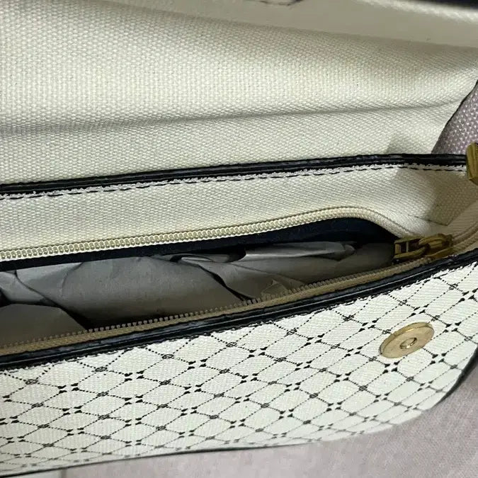 [BUNJANG] Ivory Shoulder Bag / 아이보리 숄더백 새상품