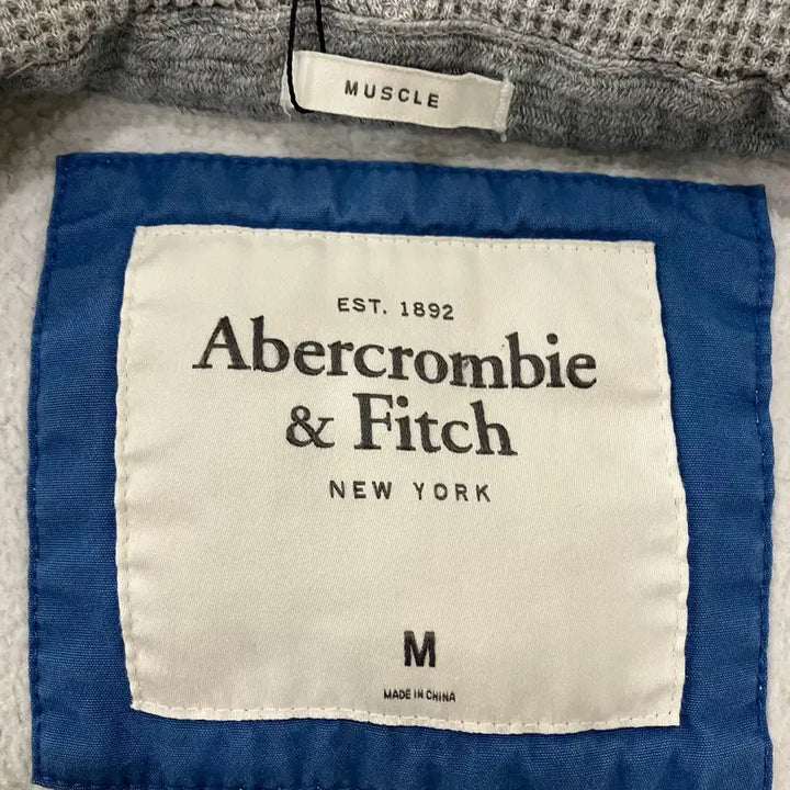 [BUNJANG] Abercrombie &amp; Fitch Vintage Distressed Zip-Up Hoodie / 216 아베크롬비 후드집업