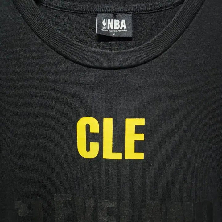 [BUNJANG] NBA Cleveland Cavaliers Short Sleeve T-Shirt Black XL / NBA 클리블랜드 캐벌리어스 반팔 티셔츠 블랙 XL