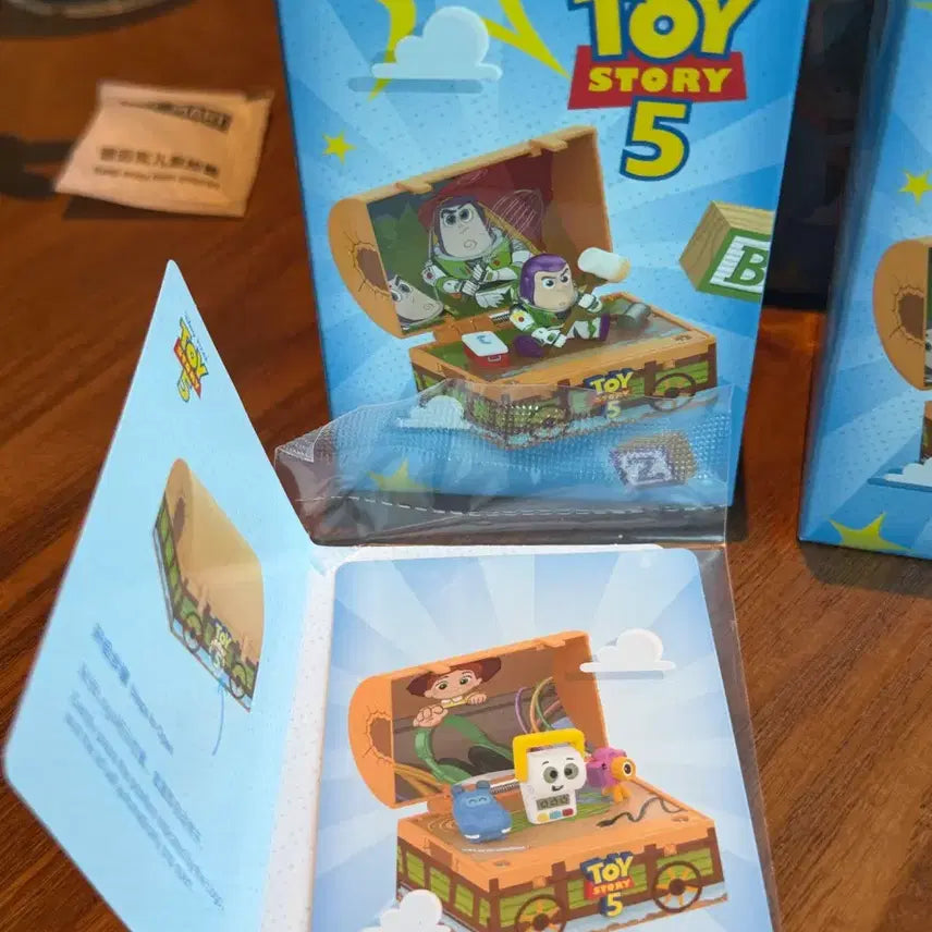 [BUNJANG] Pop Mart Toy Story 5 Double AA Team Figure / 팝마트 토이스토리5 더블 AA팀 판매