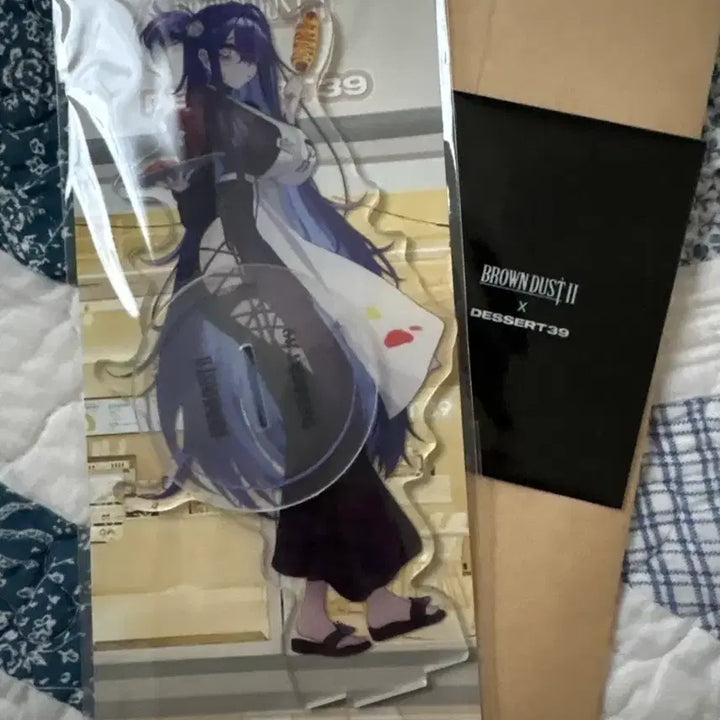 [BUNJANG] Brown Dust 2 Desert 39 Palette Acrylic Stand + Photocard (Unused) / 브라운더스트2 다저트39 팔레트 아크릴 + 포카 (미사용)