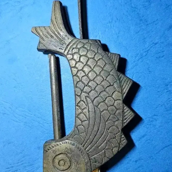 [BUNJANG] Antique Fish-Shaped Lock / 옛날 물고기 모양 앤틱 자물쇠