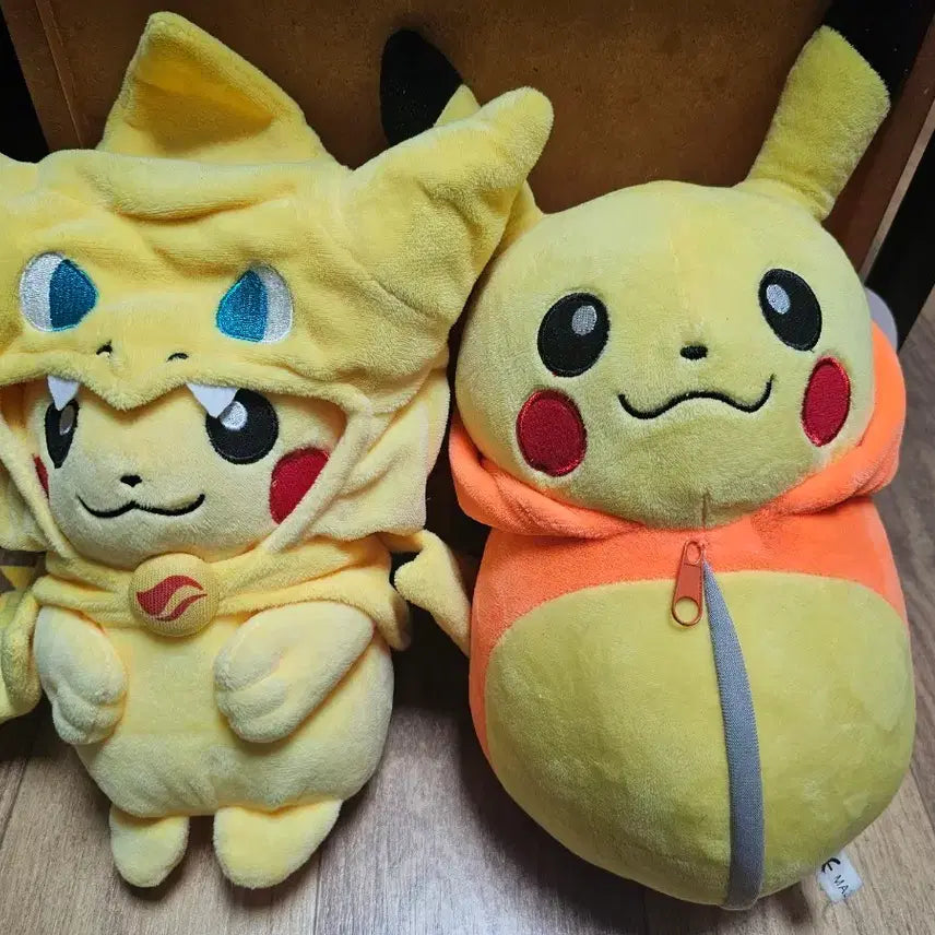 [BUNJANG] Charizard Sleeping Bag Charmander Plush Set / 포켓몬 리자몽 판쵸츄 / 리자몽 침낭츄 일괄판매