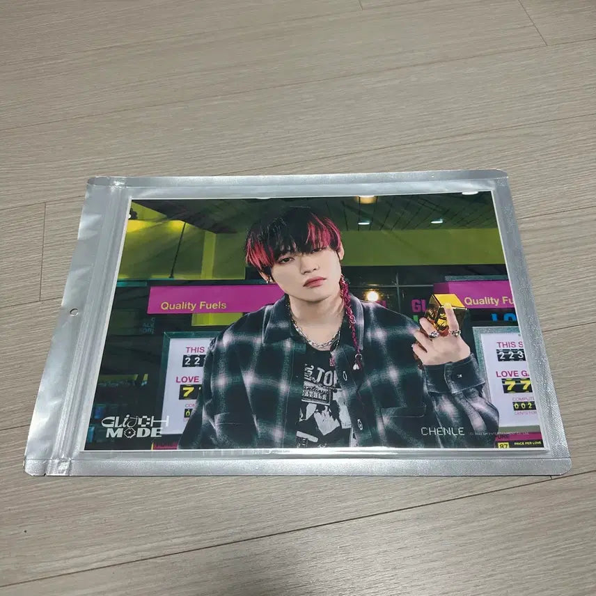 [BUNJANG] NCT DREAM Chenle Glitch Mode A4 Photocard / 엔시티드림 천러 글리치모드 A4 포토 양도