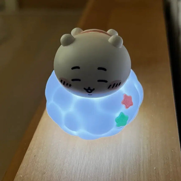 [BUNJANG] Chiiikawa "Sleeping on Clouds" Light-Up Figure / 정품 치이카와 구름위에서 잘자 라이트 피규어 가챠