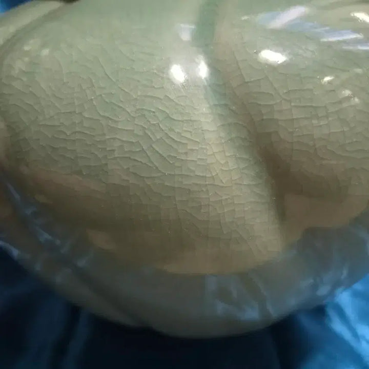 [BUNJANG] Yeocheon Lee Yeon-hu Celadon Melon-shaped Jar / 여천 이연휴 선생의 대형 청자 호