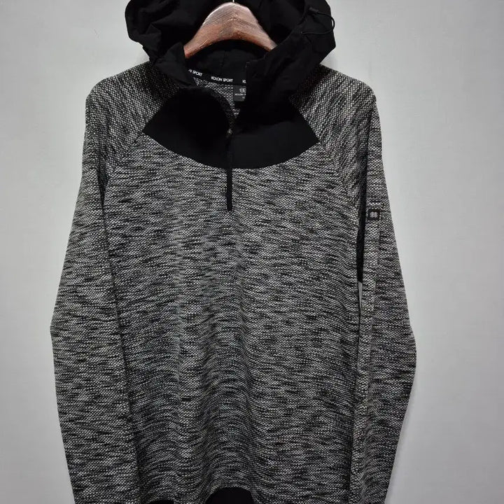 [BUNJANG] KOLON SPORT Hooded Sweatshirt Grey/Black Size 90 / 코오롱스포츠 후드티 그레이/블랙 90
