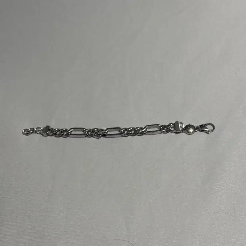 [SOLD OUT] 디젤 팔찌