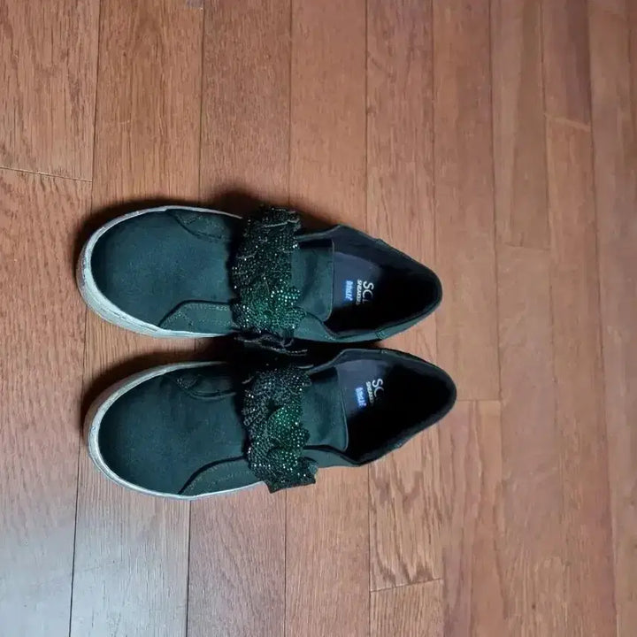 [BUNJANG] SUECOMMA BONNIE Mini Machi 2 Green Slip-on Sneakers (235) / 슈콤마보니 스니커즈 미니마치2 그린 슬립온 235