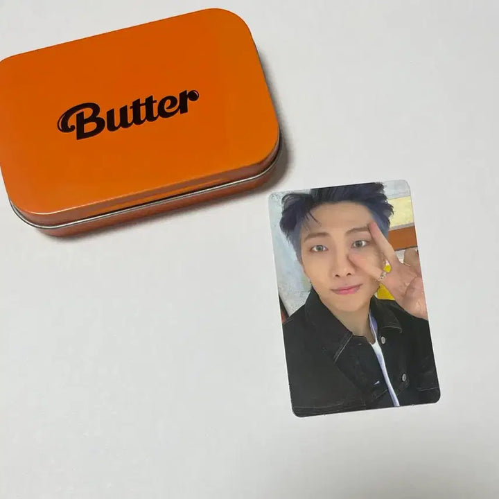 [BUNJANG] BTS Butter Tin Case (Orange) + RM Photocard / 방탄소년단 버터 틴케이스 오렌지+알엠 포카