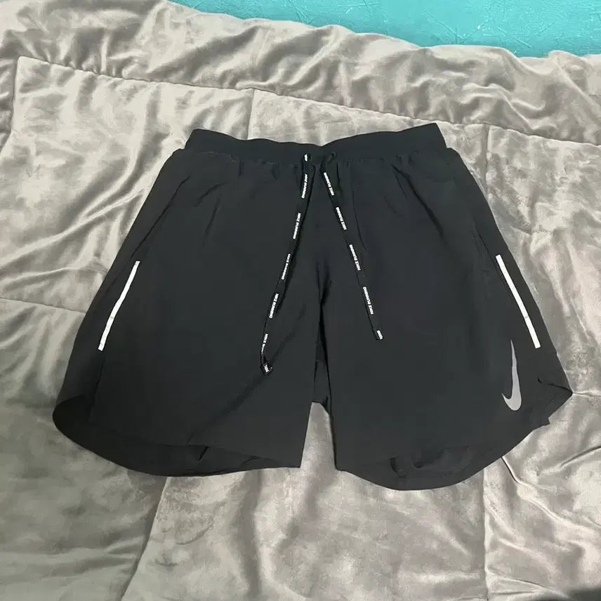 [BUNJANG] Nike Flex Stride 7-Inch Running Shorts (Size S) / 나이키 플렉스 스트라이드7인치 런닝쇼츠 S