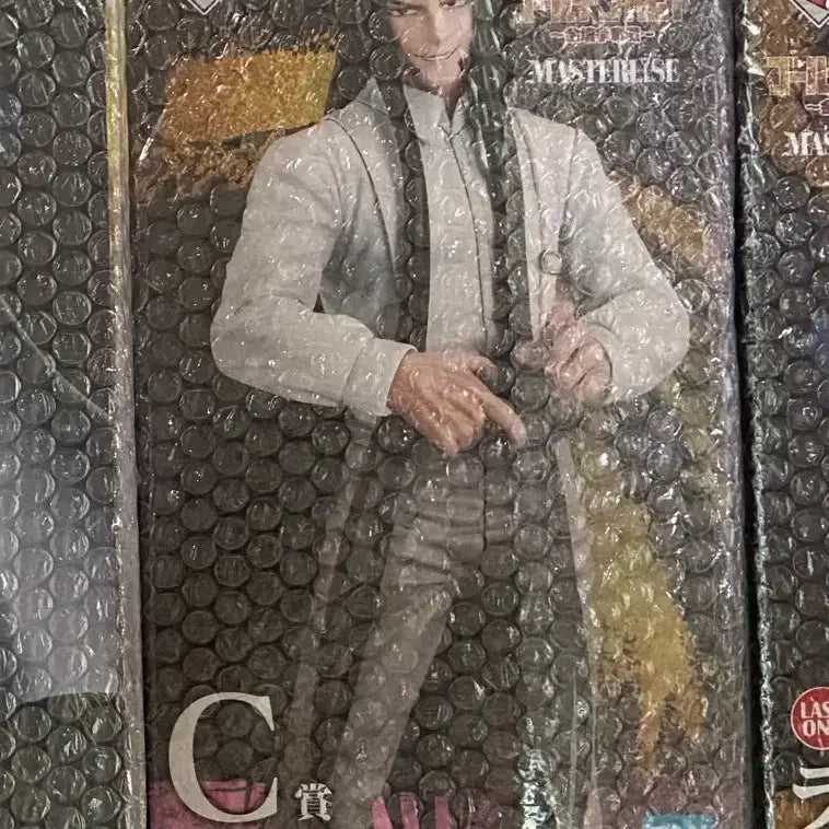 [BUNJANG] Golden Kamuy Pirate Botaro Figure A Prize (Sealed) / [미개봉]골든카무이 해적 보타로 피규어 A상