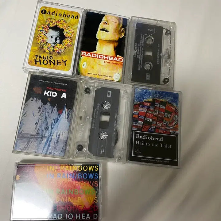 [BUNJANG] Radiohead Cassette Tape Collection 1-6 (Indonesian Pressing) + Bonus 7th Album / 라디오헤드 카세트 1-6집 인도네시아반 정규 사운드. 7집 증정.