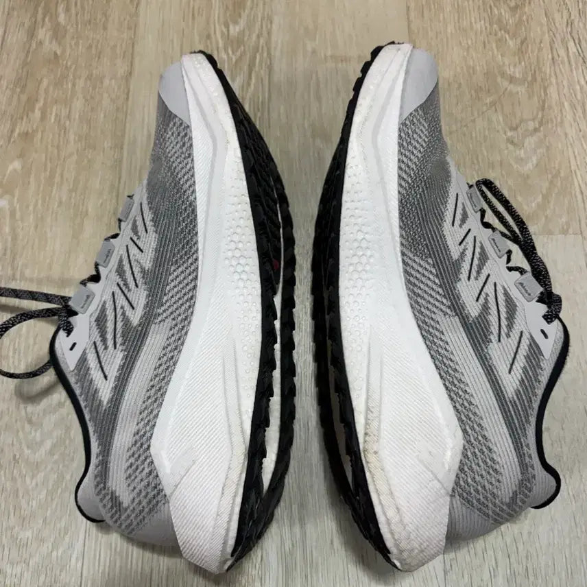 [BUNJANG] Salomon Aero Blaze 3 Gravel Running Shoes / [285]살로몬 에어로 블레이즈3 그래블
