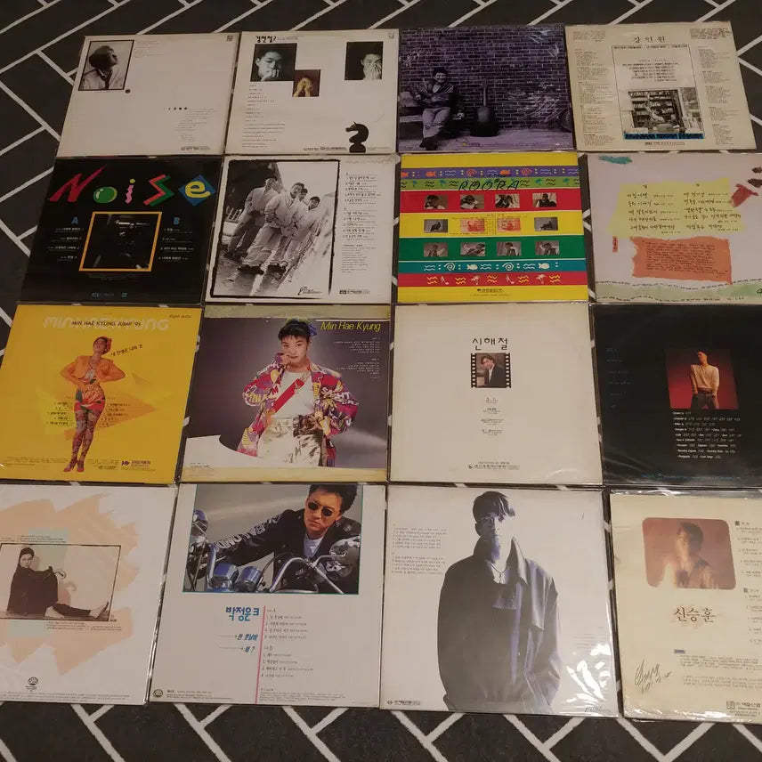 [BUNJANG] K-Pop &amp; Korean Pop LP Record Collection (14 Records) / 가요 LP레코드판 13장-1 판매합니다.
