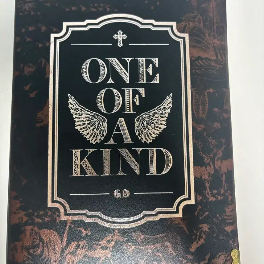 [BUNJANG] G-Dragon One of a Kind Album / 지드래곤 원옵카 앨범