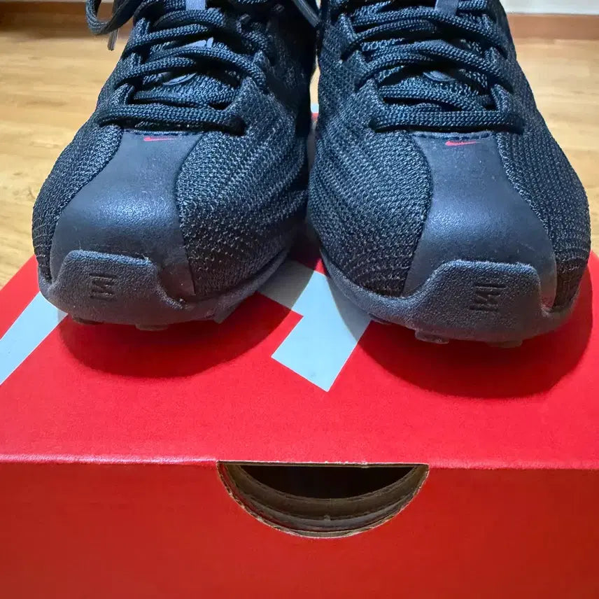 [SOLD OUT] 샥스 Z W - 블랙