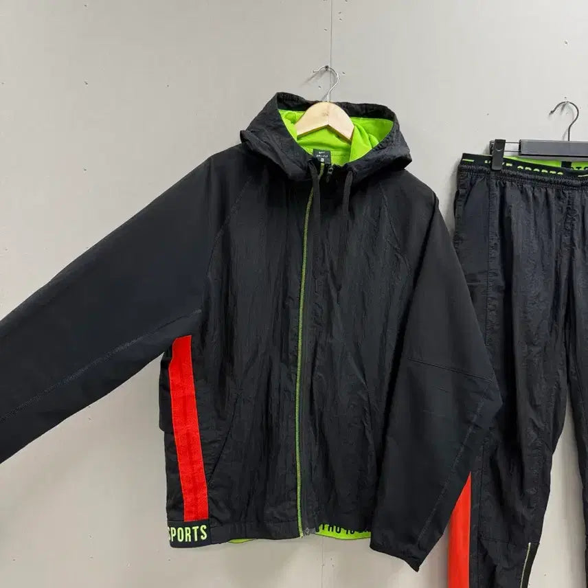 [BUNJANG] Nike Flex Windbreaker &amp; Jogger Pants Set / 남성 상의XL 하의L / 나이키 플렉스 바람막이 + 조거팬츠 셋업 세트