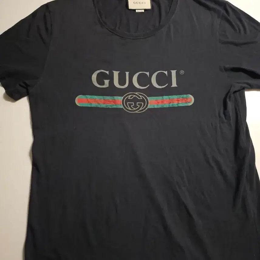 [BUNJANG] Gucci Logo Stripe Vintage T-Shirt L / L 구찌 띠로고 빈티지 반팔티셔츠