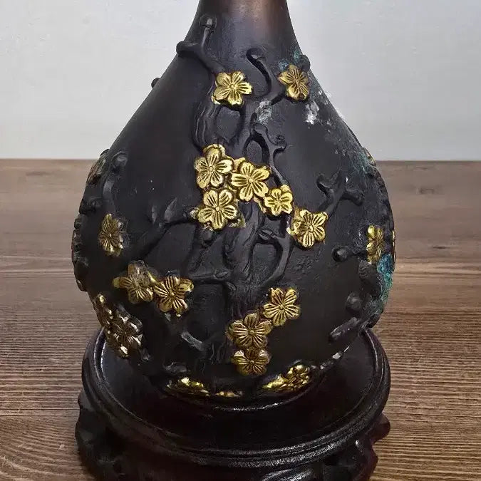 [SOLD OUT] 청동 매화화병