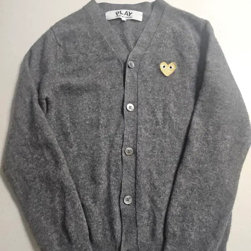 [BUNJANG] Comme des Garçons Play Gold Emblem Cardigan Size S / S 꼼데가르송 골드와펜 가디건